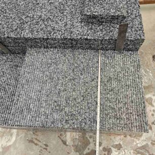 长春芝麻黑拉丝面