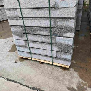 长春芙蓉白路牙石，马路牙子