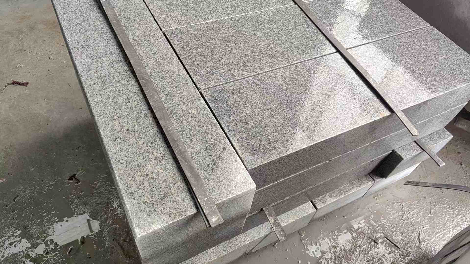长春芝麻灰 芝麻白 路牙石 路侧石 马路牙子